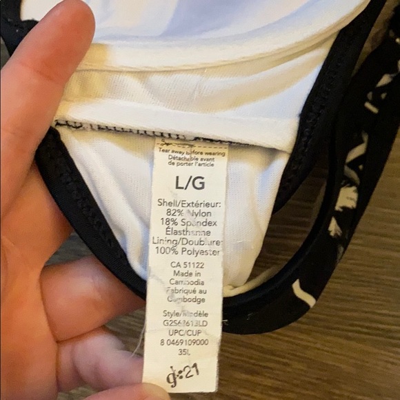 Palm tree bikini top! - Picture 3 of 5